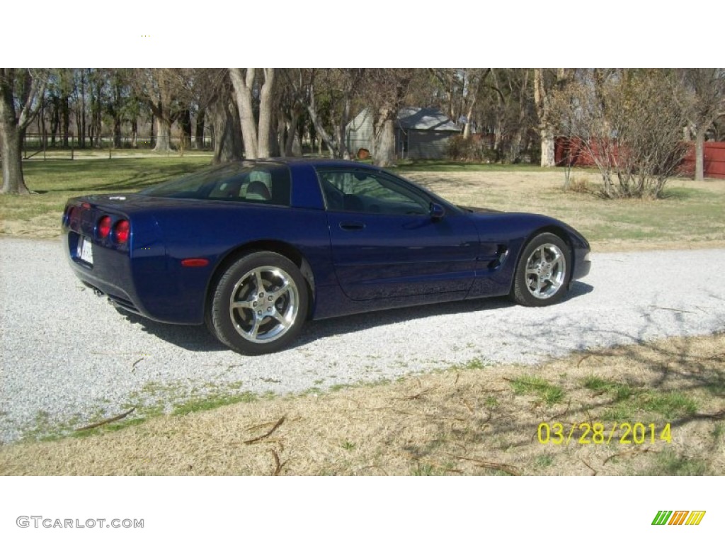 2004 Corvette Coupe - LeMans Blue Metallic / Light Gray photo #4