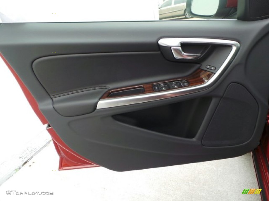2015 Volvo S60 T5 Drive-E Off-Black Door Panel Photo #91988262