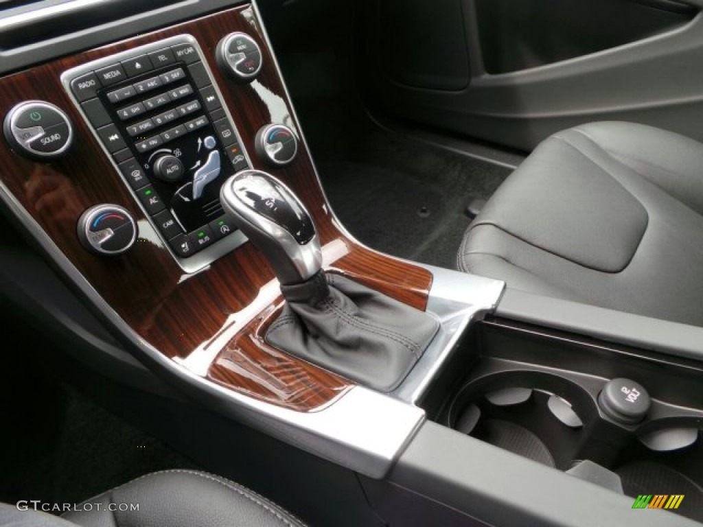 2015 Volvo S60 T5 Drive-E Transmission Photos