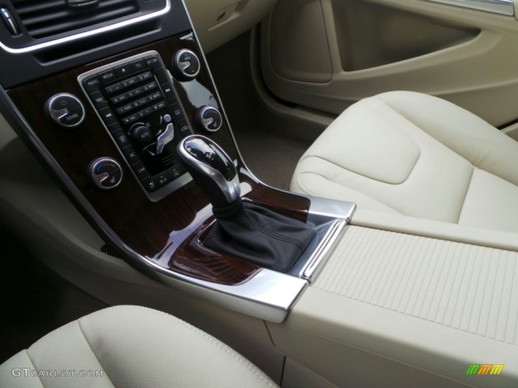 2015 V60 T5 Drive-E - Seashell Metallic / Soft Beige photo #13