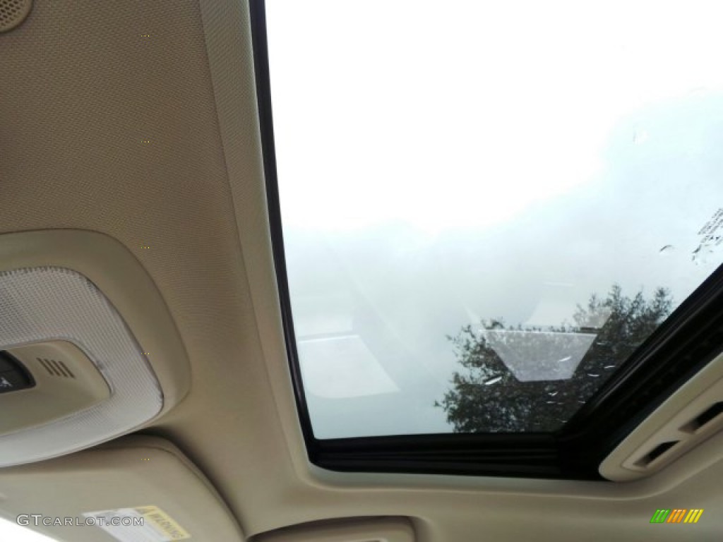 2015 V60 T5 Drive-E - Seashell Metallic / Soft Beige photo #14
