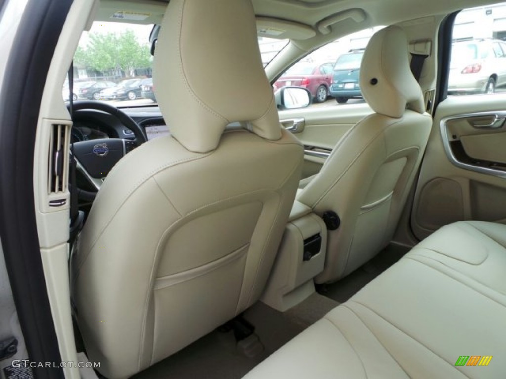2015 V60 T5 Drive-E - Seashell Metallic / Soft Beige photo #24