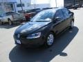 Black - Jetta SE Sedan Photo No. 2
