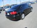 Black - Jetta SE Sedan Photo No. 6