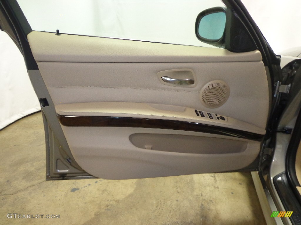 2011 BMW 3 Series 335i xDrive Sedan Beige Dakota Leather Door Panel Photo #92005208