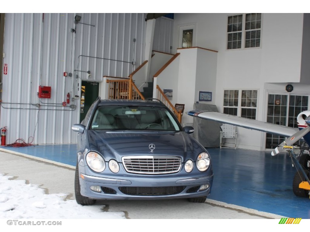 2006 E 500 4Matic Wagon - Platinum Blue Metallic / Ash photo #8