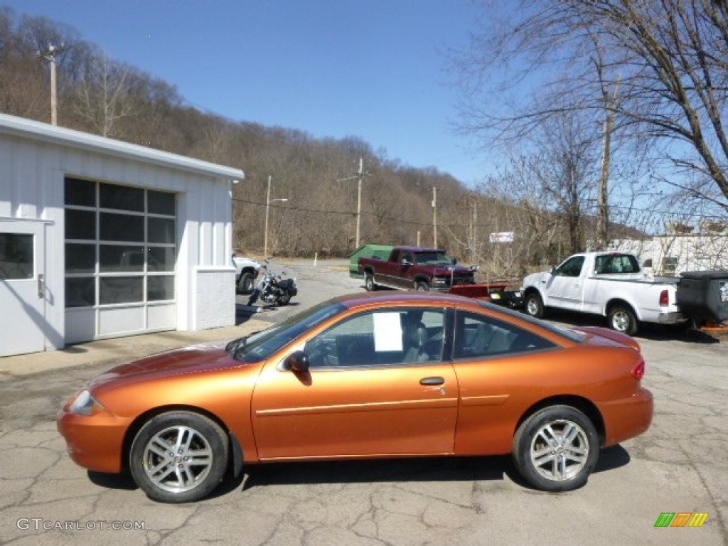Sunburst Orange 2004 Chevrolet Cavalier Coupe Exterior Photo #92010341