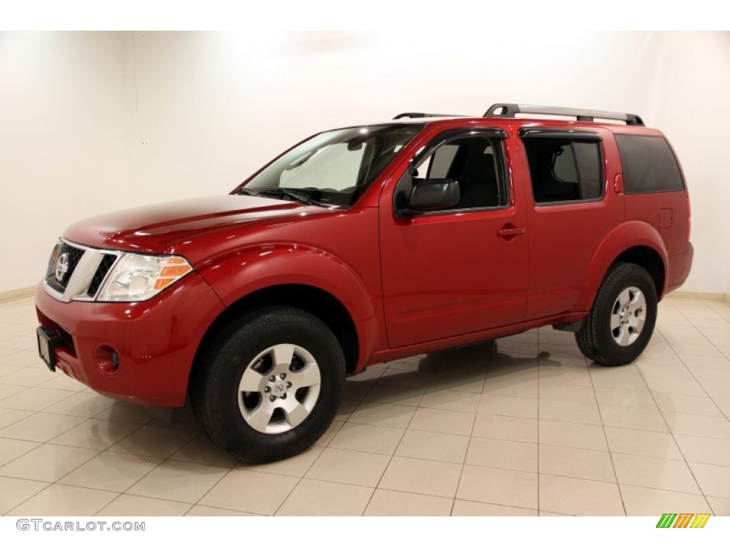 2010 Pathfinder SE 4x4 - Red Brick / Graphite photo #3