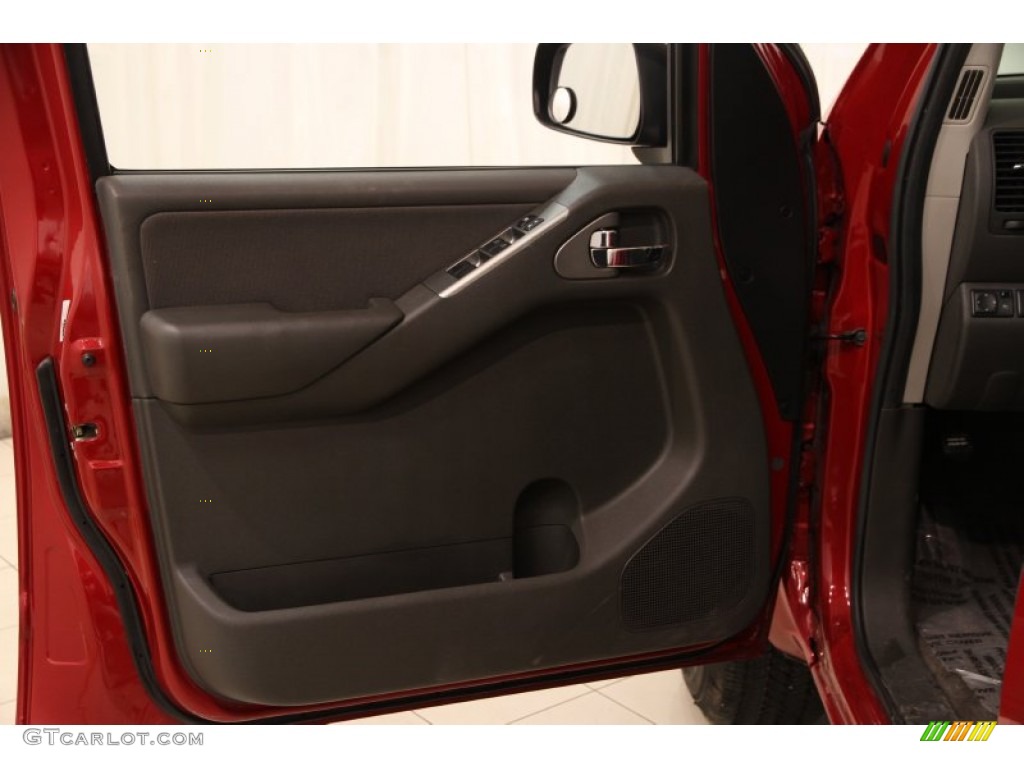 2010 Pathfinder SE 4x4 - Red Brick / Graphite photo #4