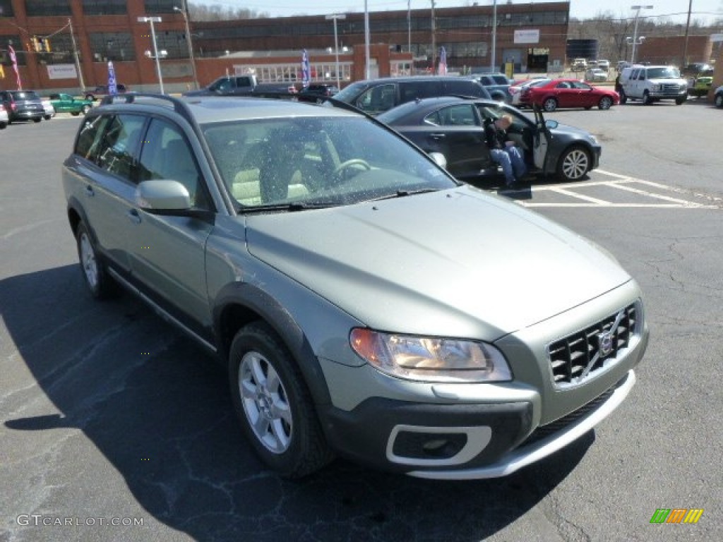 2008 XC70 AWD - Seashell Metallic / Sandstone Beige photo #2