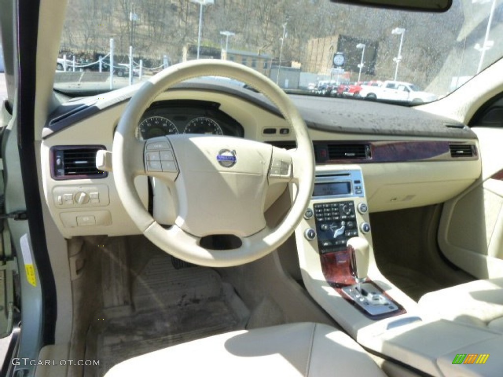 2008 XC70 AWD - Seashell Metallic / Sandstone Beige photo #14