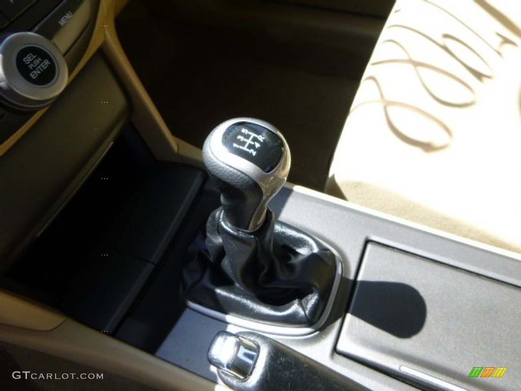 2012 Honda Accord LX Sedan Transmission Photos