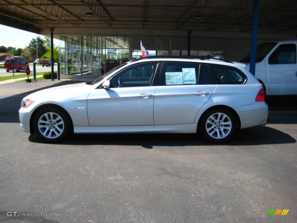 2007 3 Series 328xi Wagon - Titanium Silver Metallic / Black Dakota Leather photo #2