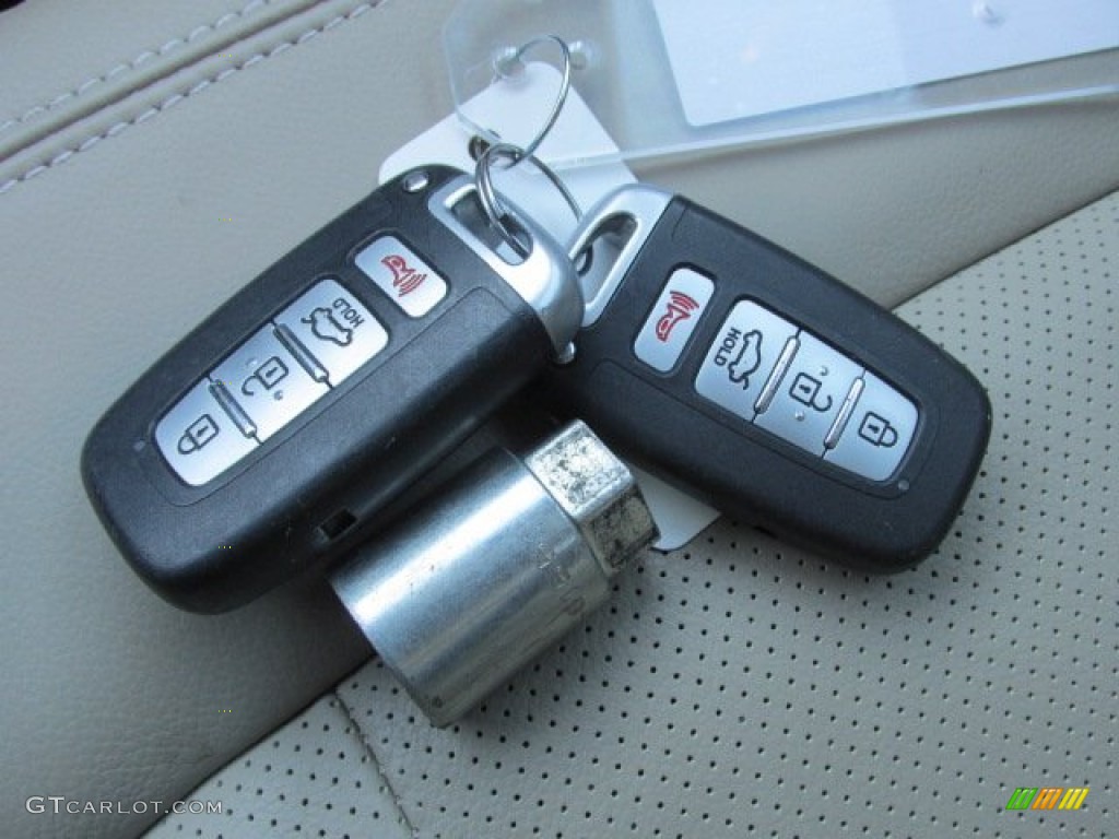 2011 Kia Optima EX Turbo Keys Photo #92028644