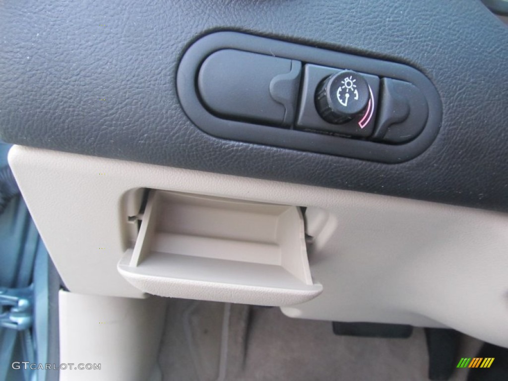 2009 G6 Sedan - Silver Green Metallic / Light Taupe photo #18