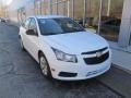 Summit White - Cruze LS Photo No. 9