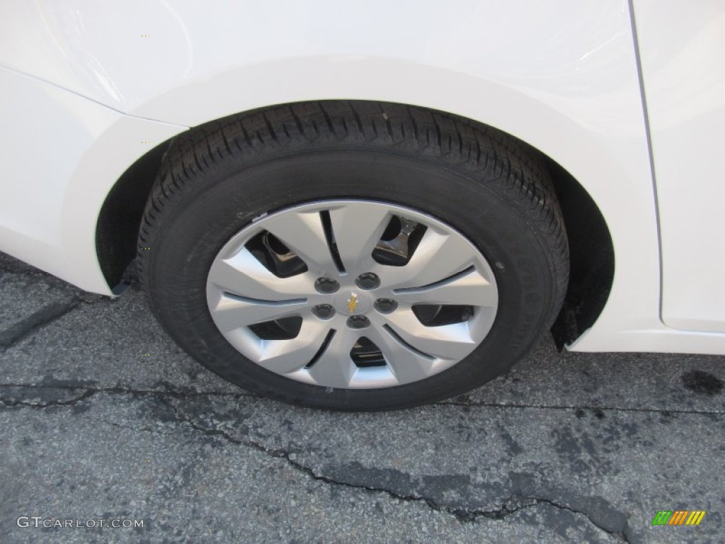 2014 Cruze LS - Summit White / Jet Black/Medium Titanium photo #3