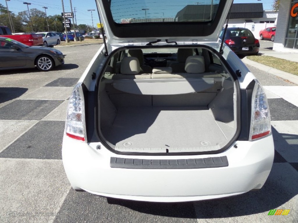 2010 Prius Hybrid II - Blizzard White Pearl / Bisque photo #5