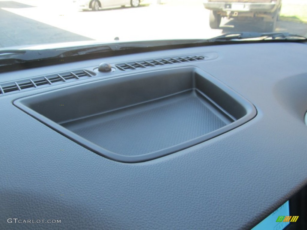 2014 Cruze LS - Summit White / Jet Black/Medium Titanium photo #18