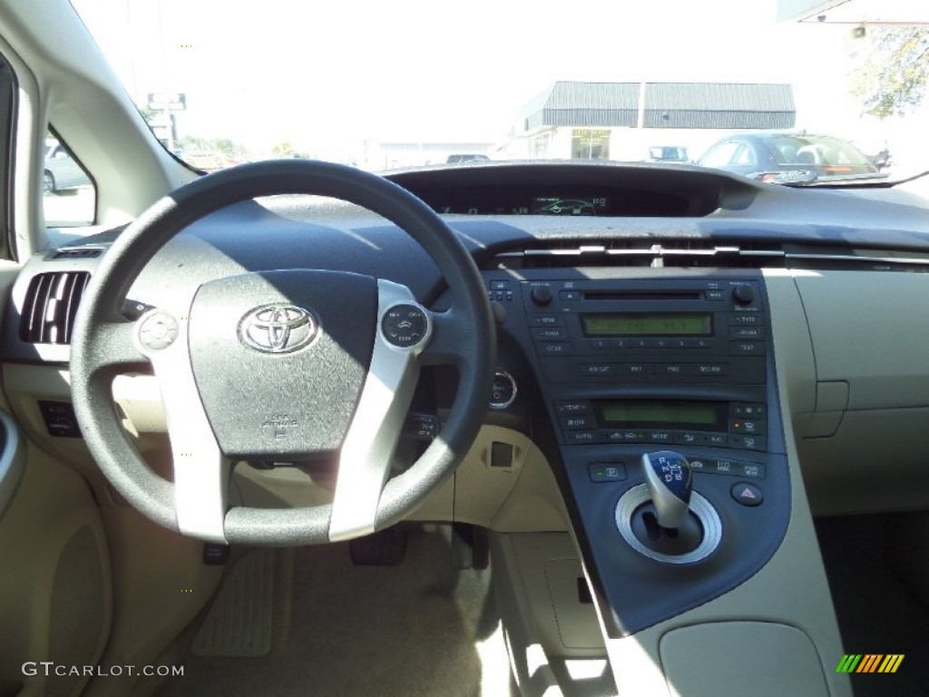 2010 Prius Hybrid II - Blizzard White Pearl / Bisque photo #15