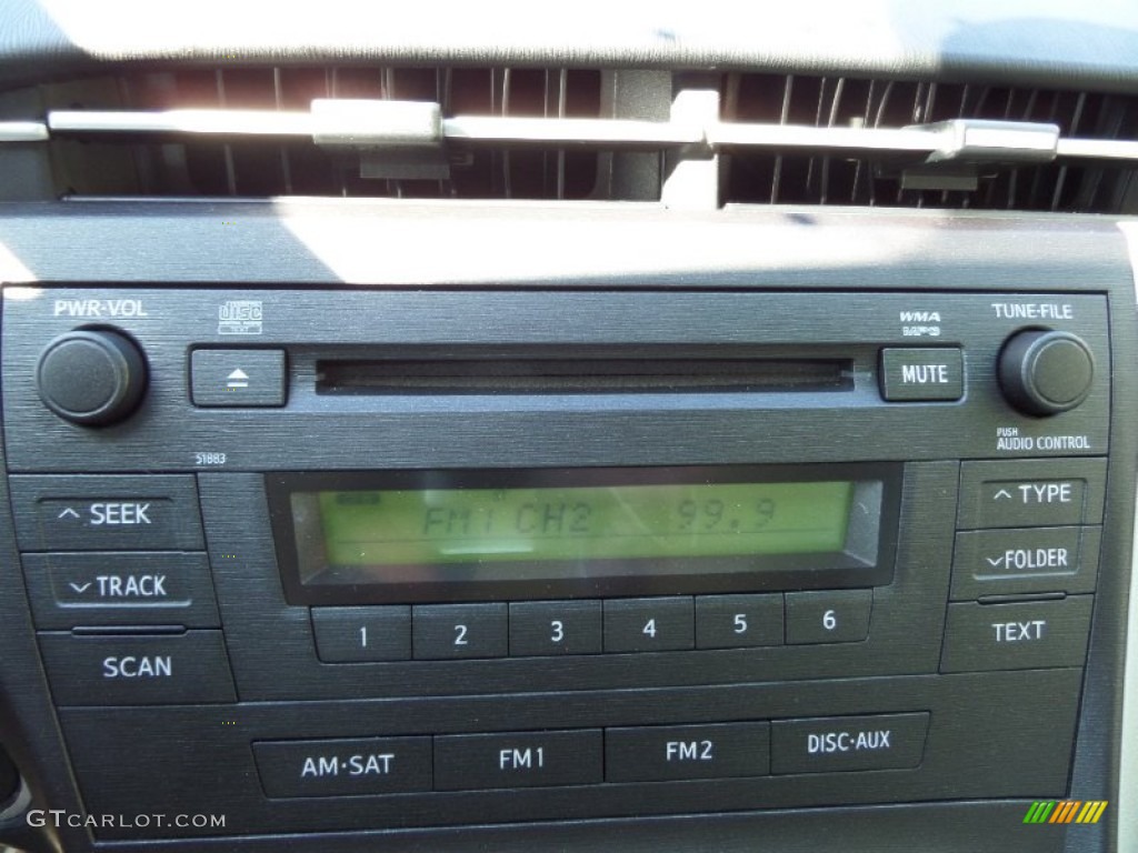 2010 Prius Hybrid II - Blizzard White Pearl / Bisque photo #17