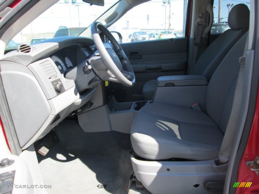 2004 Durango ST 4x4 - Flame Red / Medium Slate Gray photo #11