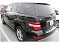Black - ML 350 4Matic Photo No. 4