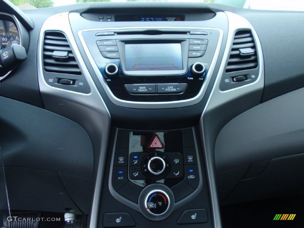 2014 Elantra SE Sedan - Red / Gray photo #28