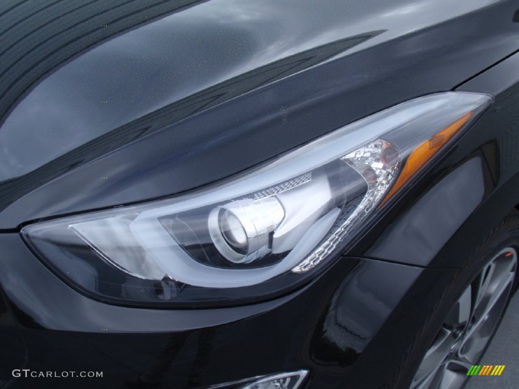 2014 Elantra Limited Sedan - Black / Gray photo #9