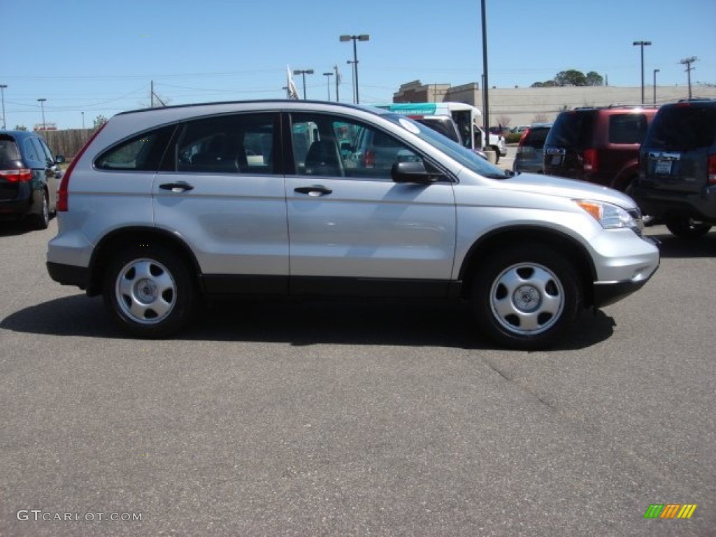 2011 CR-V LX 4WD - Alabaster Silver Metallic / Gray photo #3