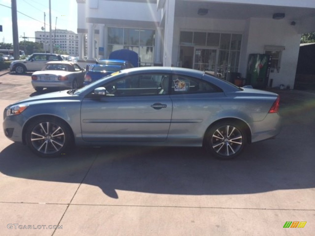 2011 C70 T5 - Celestial Blue Metallic / Soverign Hide Calcite Leather/Umbra Brown photo #2