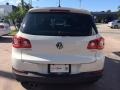 Candy White - Tiguan SE Photo No. 4