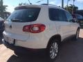 Candy White - Tiguan SE Photo No. 5