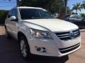 Candy White - Tiguan SE Photo No. 7