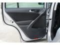 Reflex Silver Metallic - Tiguan SE Photo No. 13