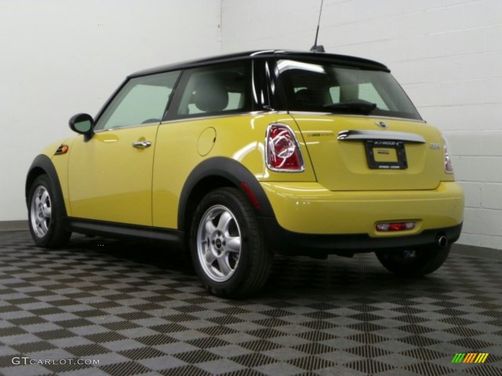 2011 Cooper Hardtop - Interchange Yellow / Carbon Black photo #2