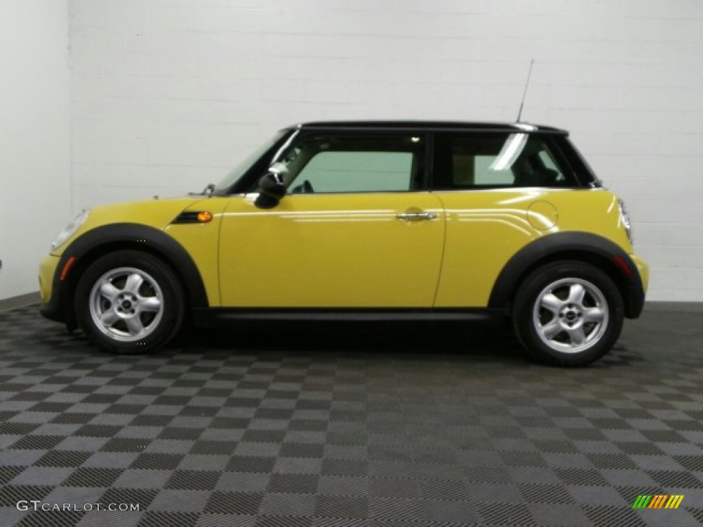 2011 Cooper Hardtop - Interchange Yellow / Carbon Black photo #6