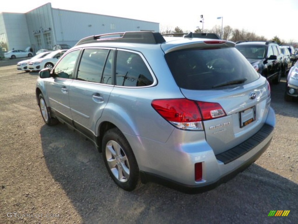 2014 Outback 2.5i Limited - Ice Silver Metallic / Black photo #4