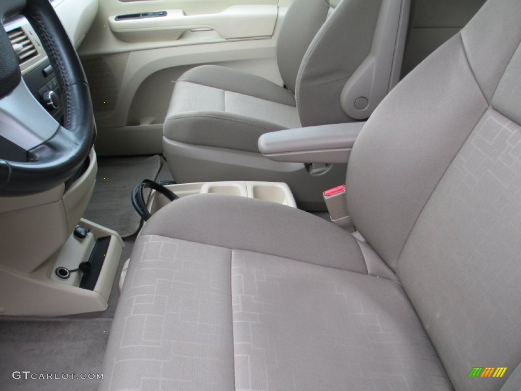 2009 Routan SE - Antigua Blue Metallic / Ceylon Beige photo #11