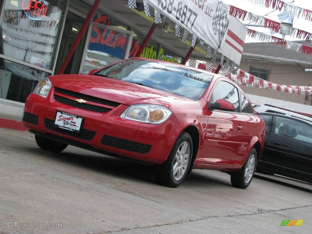 2007 Cobalt LT Coupe - Sport Red Tint Coat / Gray photo #3