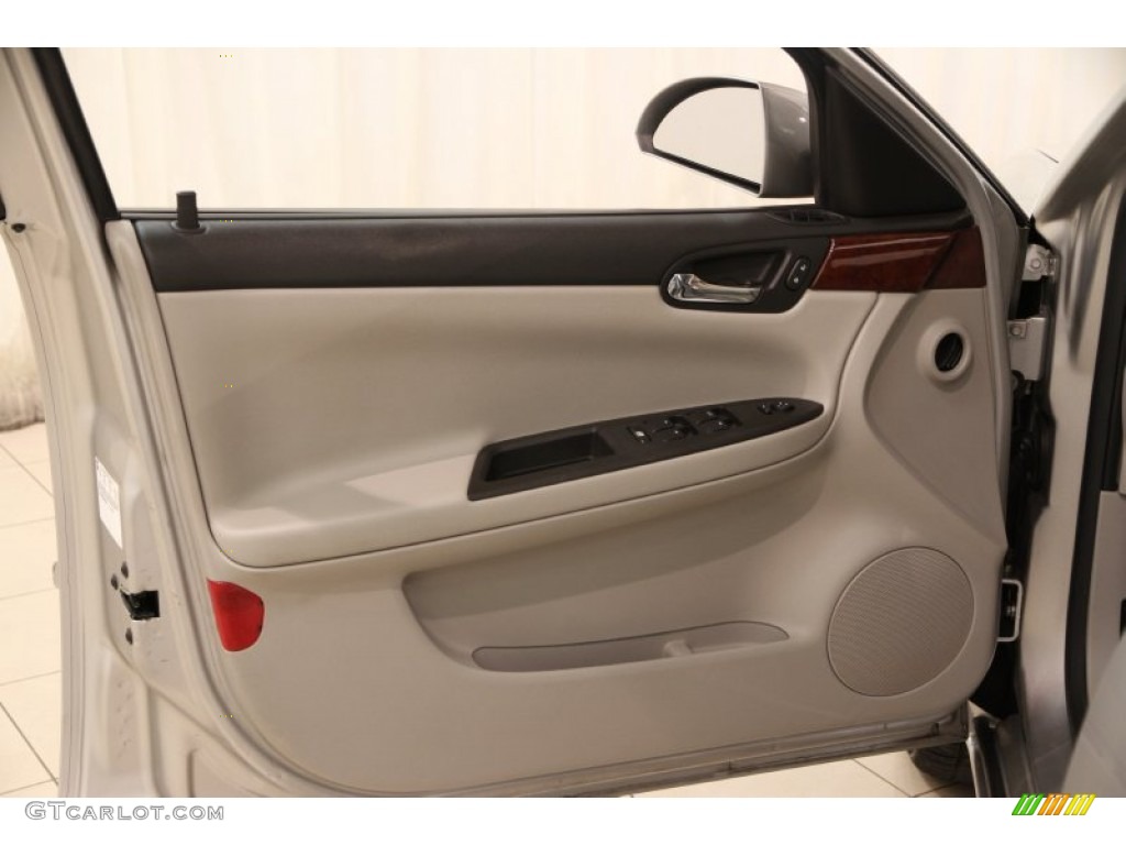 2006 Chevrolet Impala SS Door Panel Photos