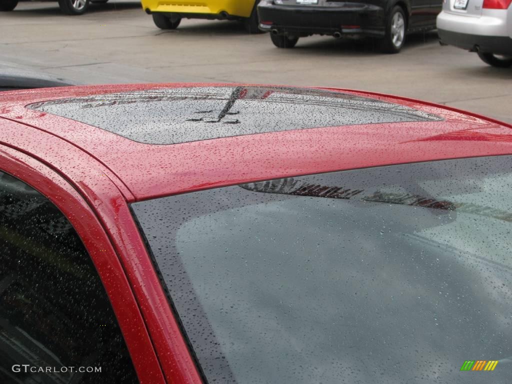 2007 Cobalt LT Coupe - Sport Red Tint Coat / Gray photo #28