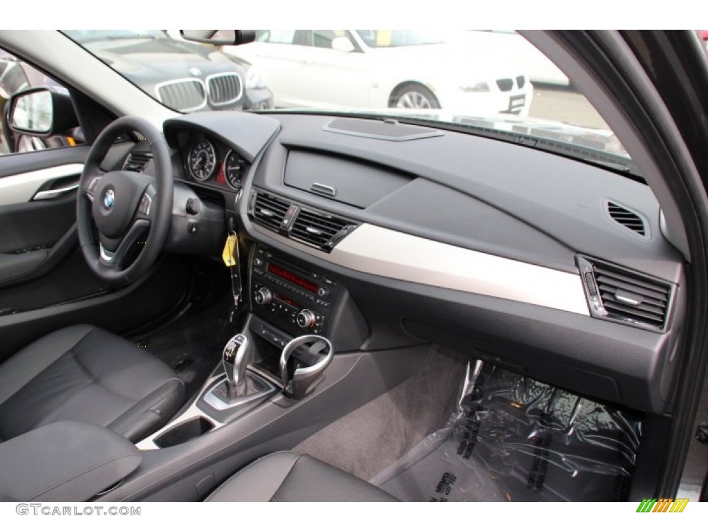 2014 BMW X1 xDrive28i Black Dashboard Photo #92059385