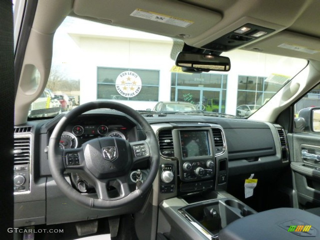 2014 1500 Sport Crew Cab 4x4 - Bright Silver Metallic / Black photo #14