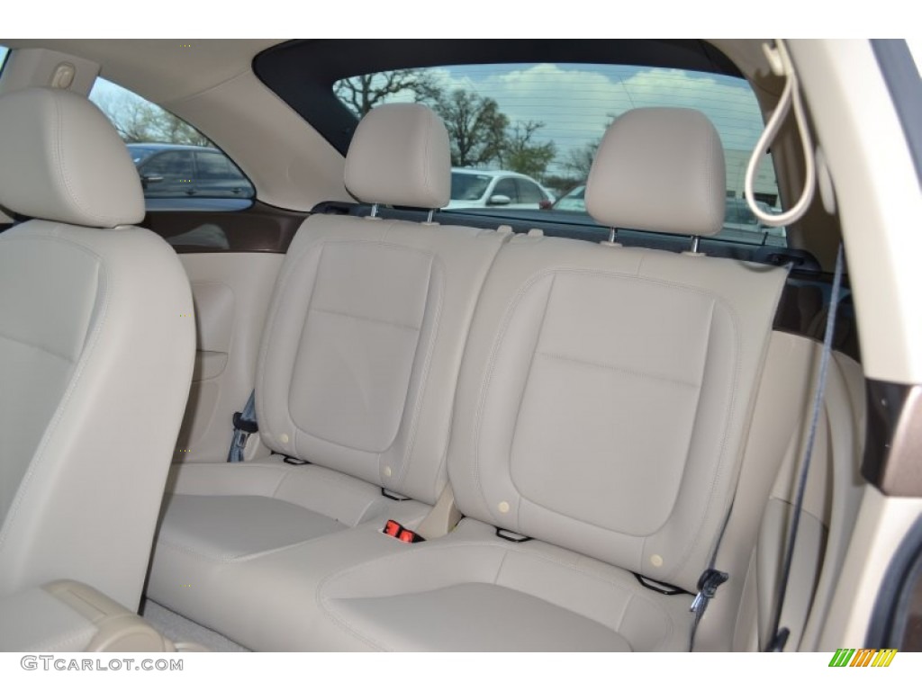 2014 Volkswagen Beetle TDI Rear Seat Photo #92063966