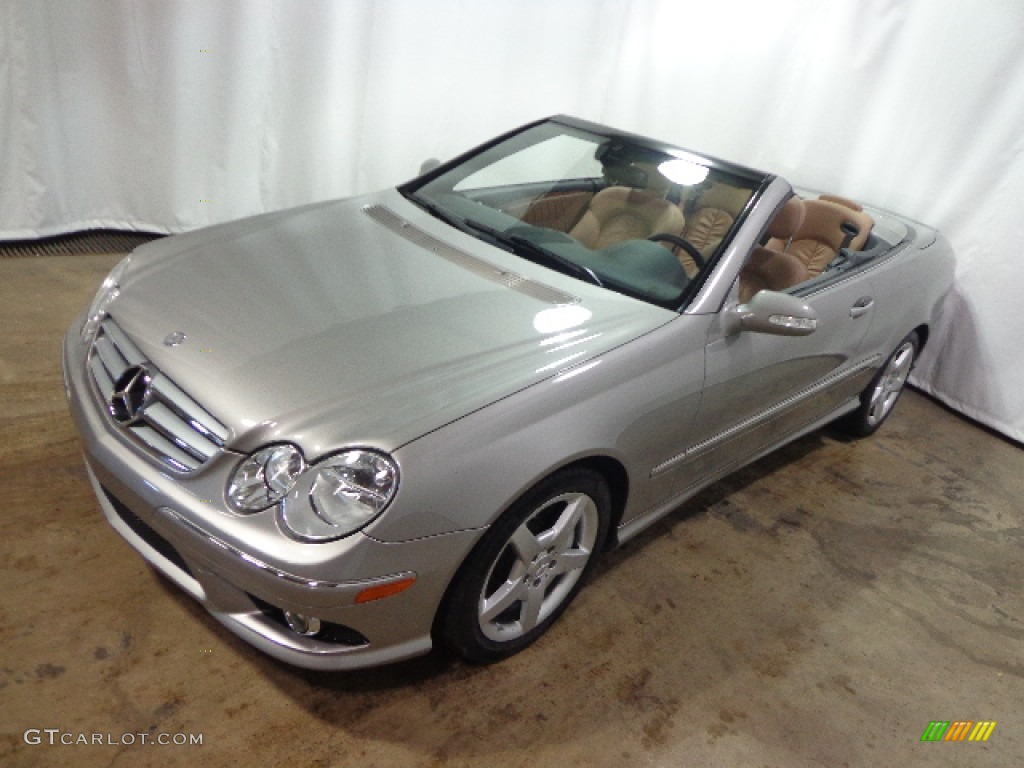 2009 CLK 350 Cabriolet - Pewter Metallic / Black/Cappuccino photo #4
