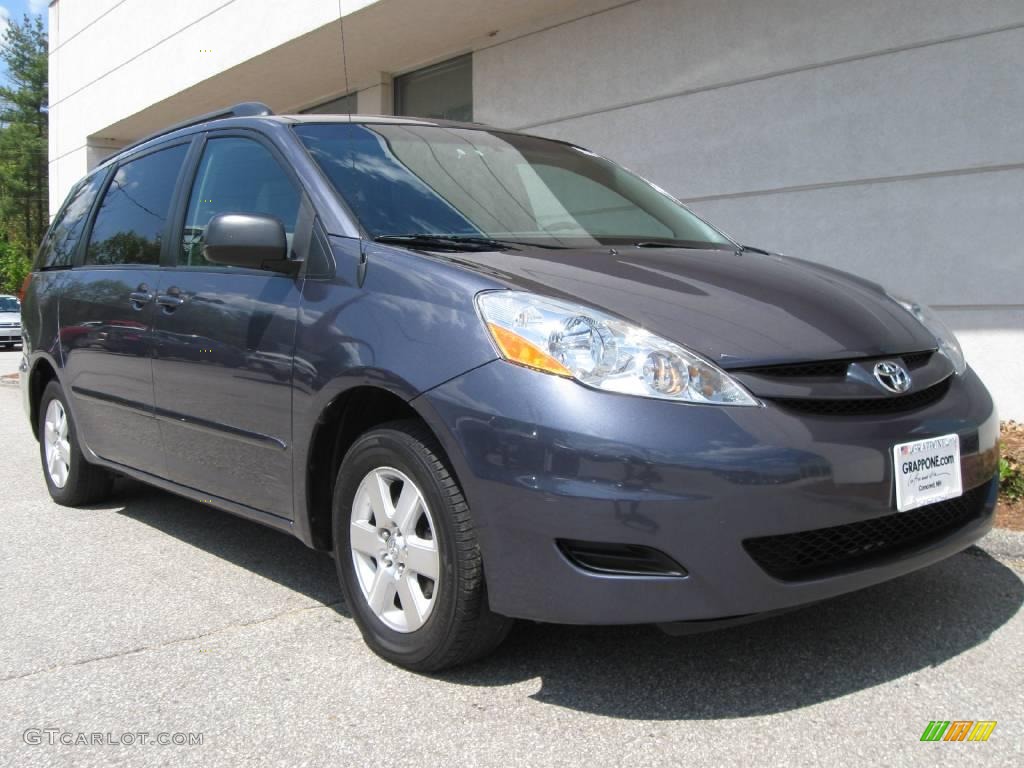 Slate Metallic Toyota Sienna