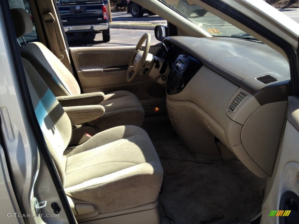 2001 MPV LX - Sand Mica / Beige photo #27