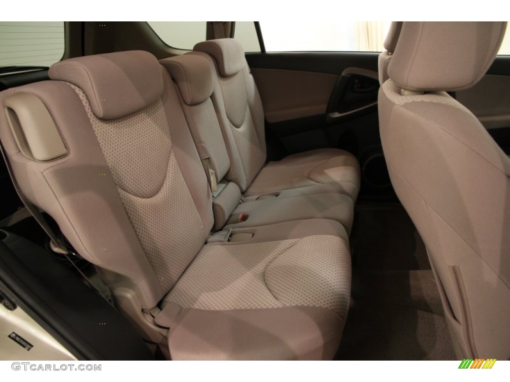 2006 RAV4 4WD - Beige Metallic / Taupe photo #11