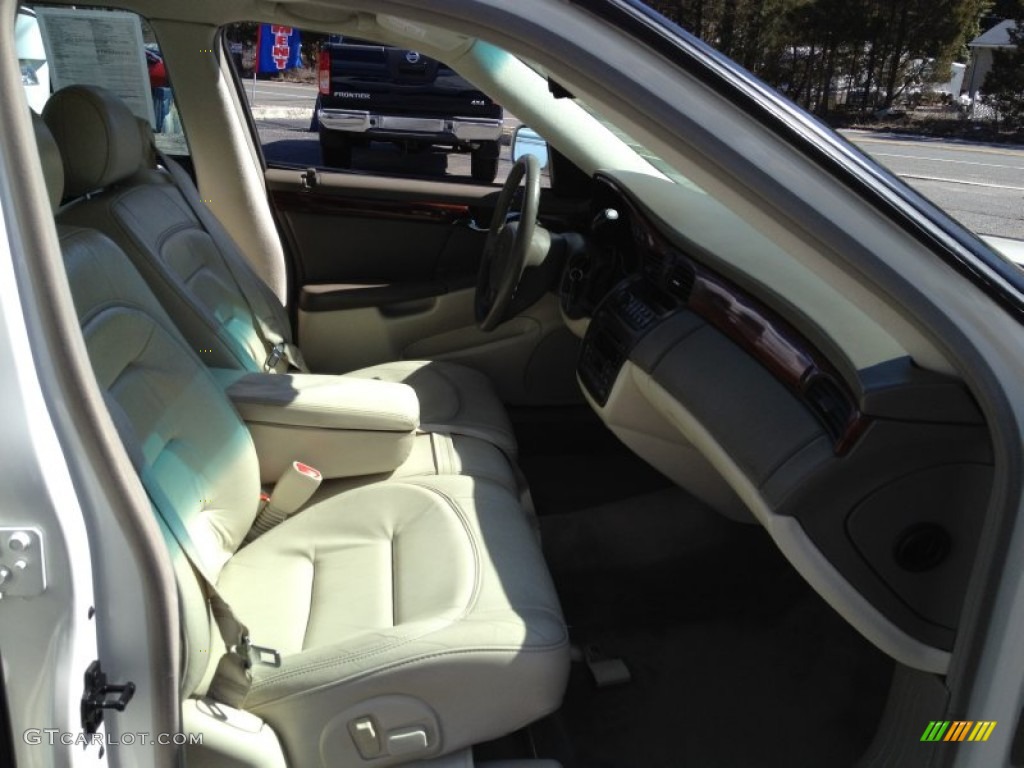 2003 DeVille Sedan - White Diamond / Neutral Shale Beige photo #31